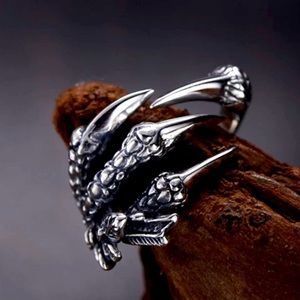 🐘 Men’s Claw Ring